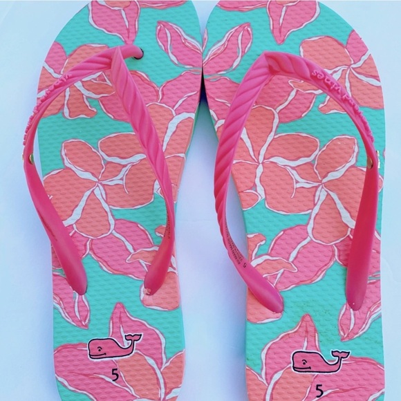 Vineyard Vines flip flops big floral tropical print pink green size 5 - Picture 1 of 6
